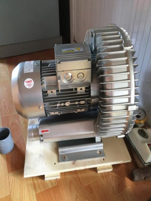 Máy thổi khí con sò Veratti GB-2200